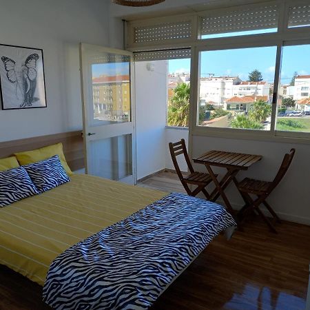 Savana House Peniche Hotel Екстериор снимка