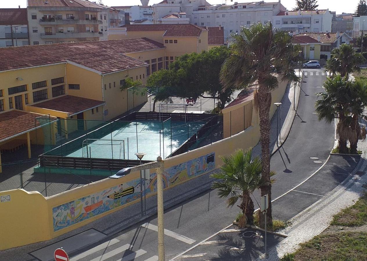Savana House Peniche Hotel Екстериор снимка