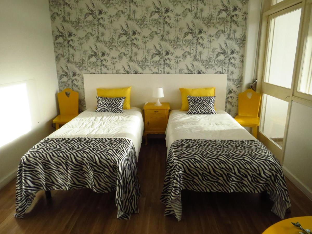 Savana House Peniche Hotel Екстериор снимка