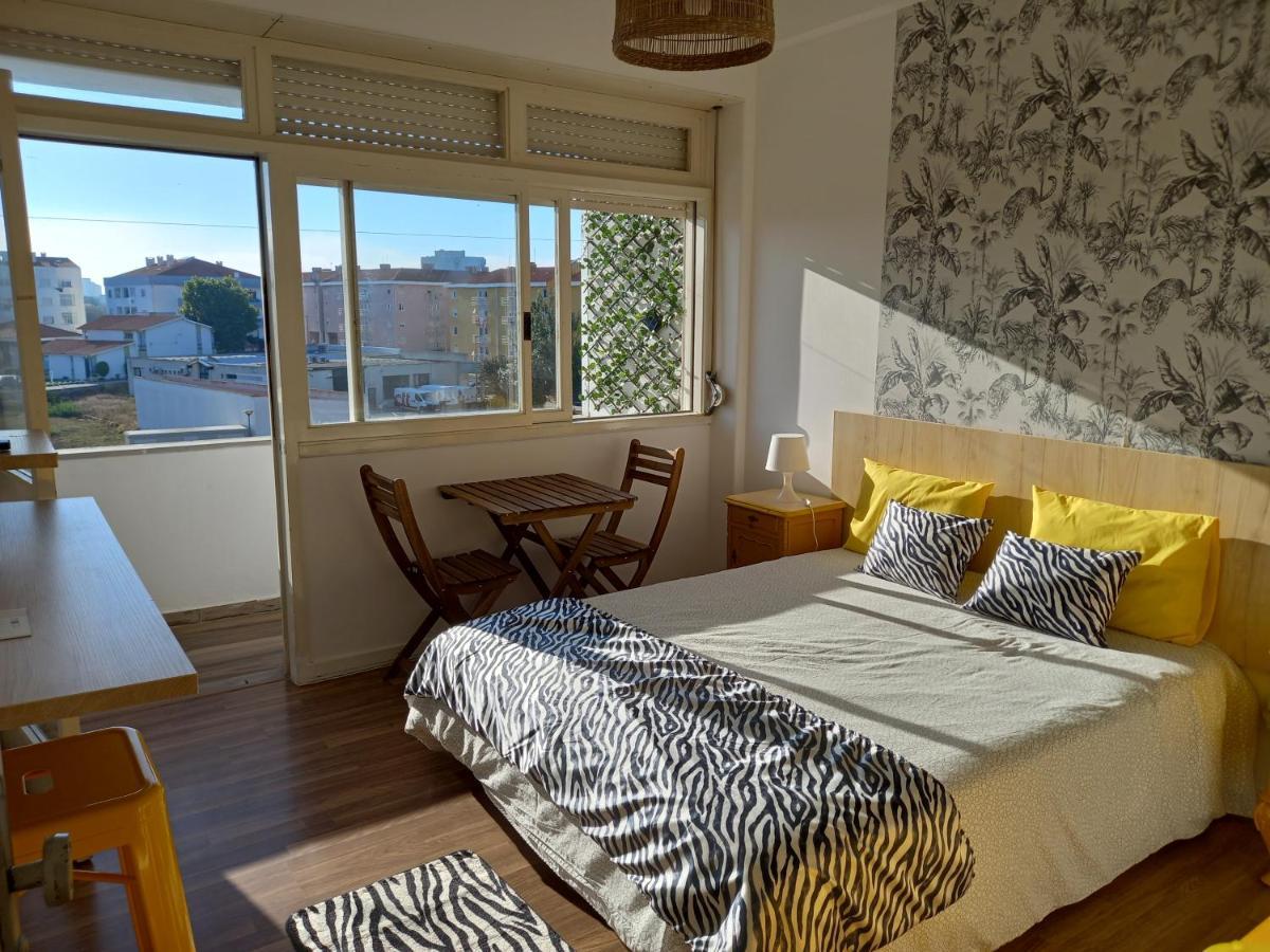 Savana House Peniche Hotel Екстериор снимка